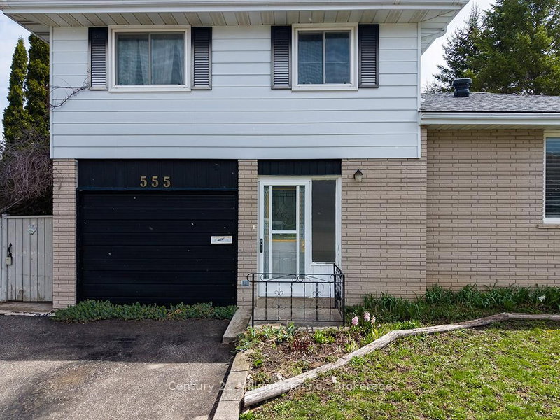 555 Spruce Street