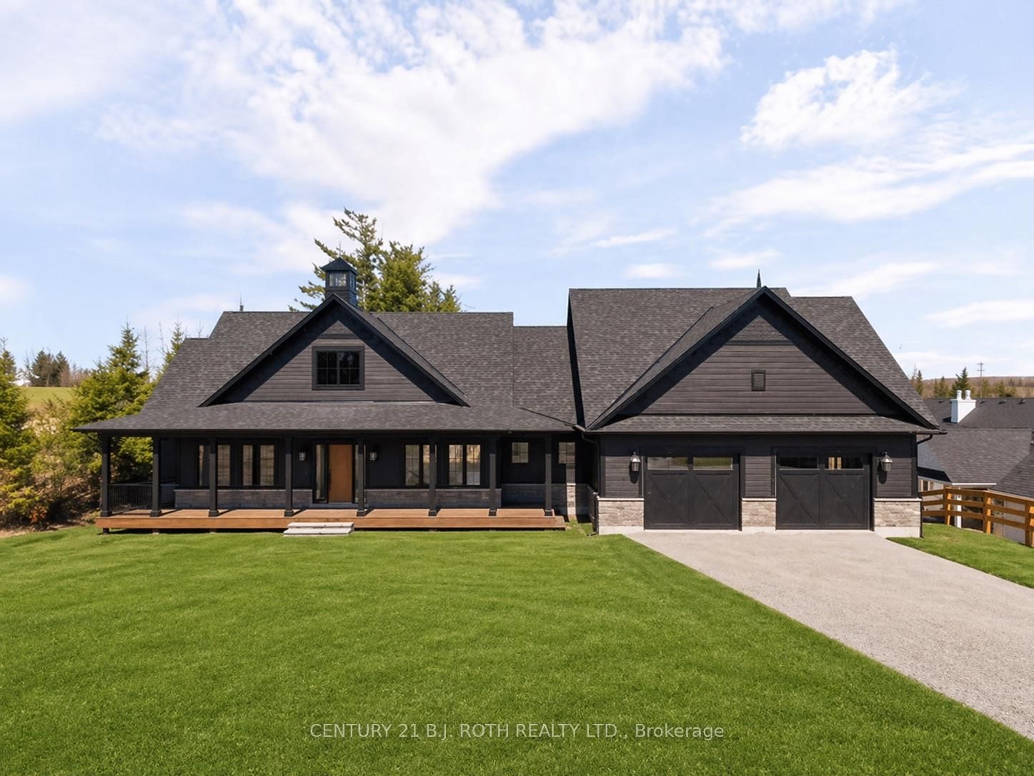 Detached House for sale at 2 Friesian Court, Oro-Medonte, Ontario, L0K 1E0 - Rural Oro-Medonte - MLS: S13026280