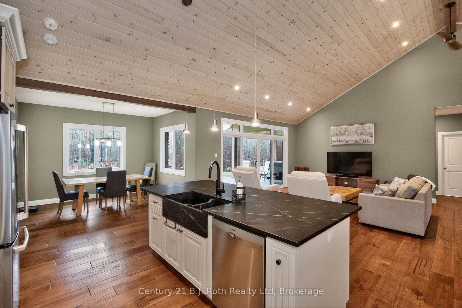 291 Concession Road 8 E • Tiny, ON photo 9