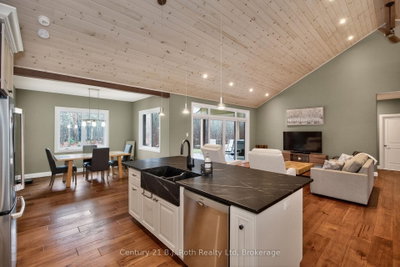 291 Concession Road 8 E • Tiny, ON photo 9