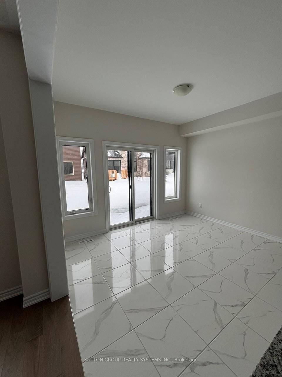 14 Federica Crescent - Photo 5