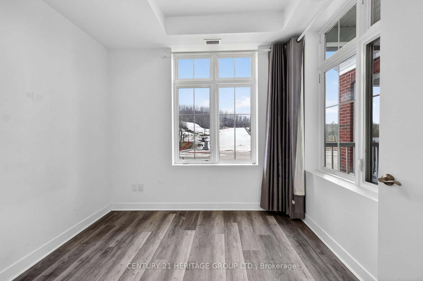 40 Horseshoe Boulevard, Unit 305 - Photo 18