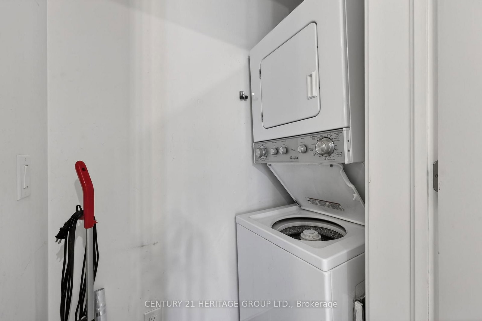 40 Horseshoe Boulevard, Unit 305 - Photo 21