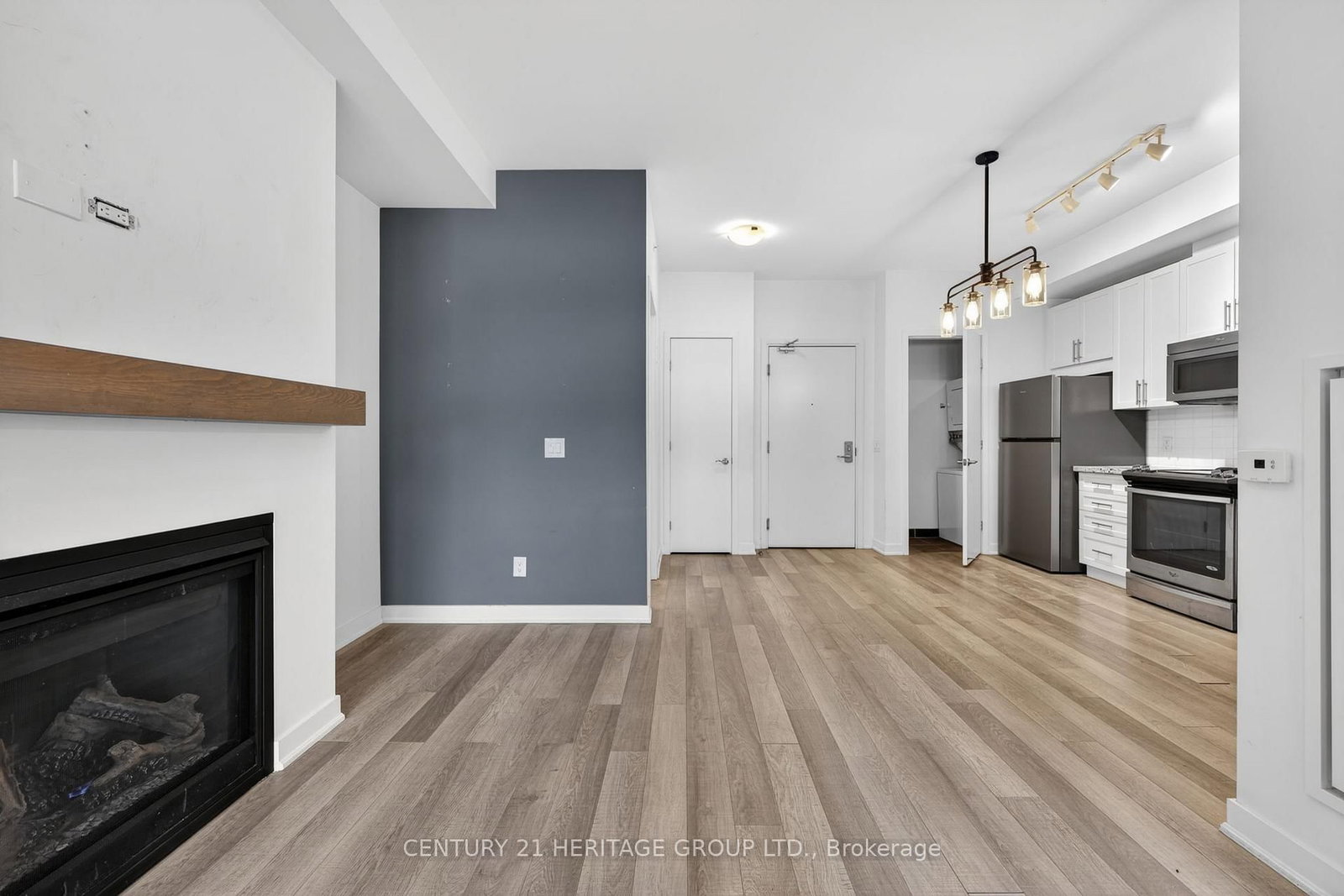 40 Horseshoe Boulevard, Unit 305 - Photo 28