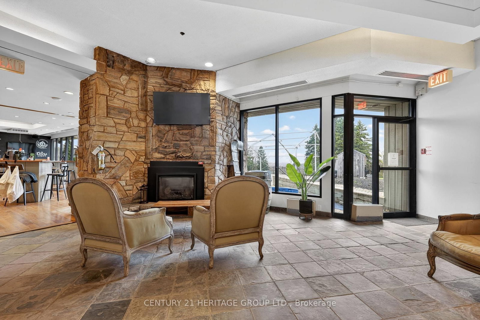 40 Horseshoe Boulevard, Unit 305 - Photo 38