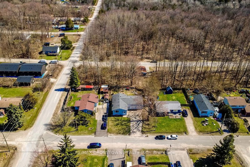 461 Barnes Ave, Tay, L0K 1R0 | Image 2