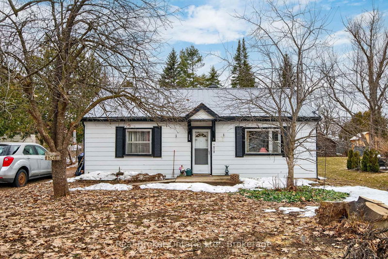 156 Silver Birch Cres, Tay, L0K 1R0 | Image 2