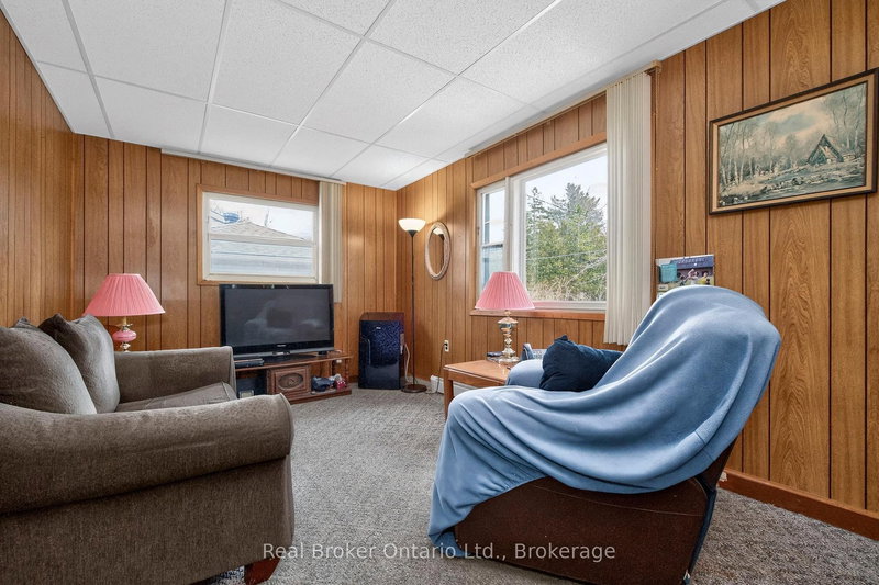 156 Silver Birch Cres, Tay, L0K 1R0 | Image 3