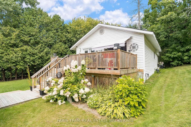 91 Park St, Tay, L0K 2A0 | Image 3