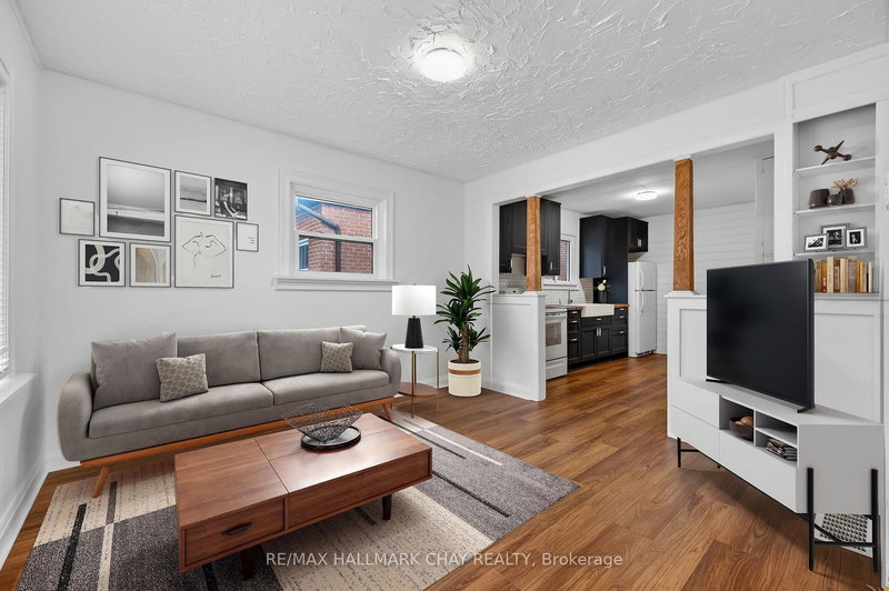 244 Gill St, Orillia, L3V 4K4 | Image 3