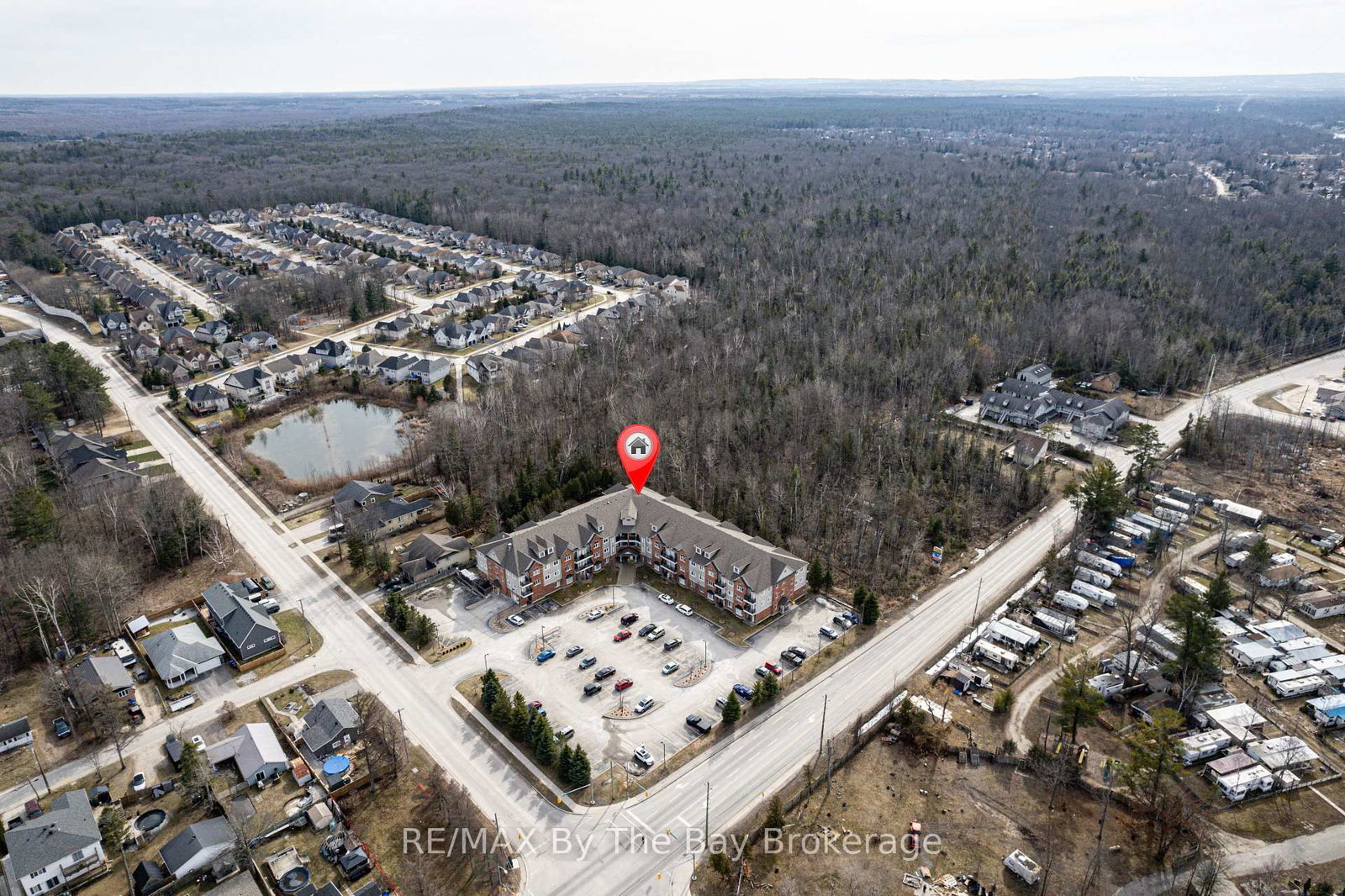 16 Westbury Road, Unit 202 - Photo 17