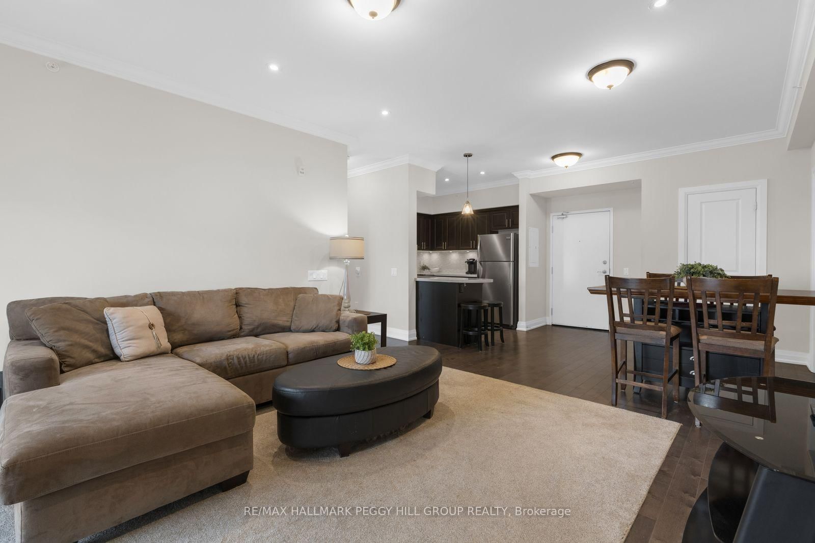 306 Essa Road, Unit 407 - Photo 2