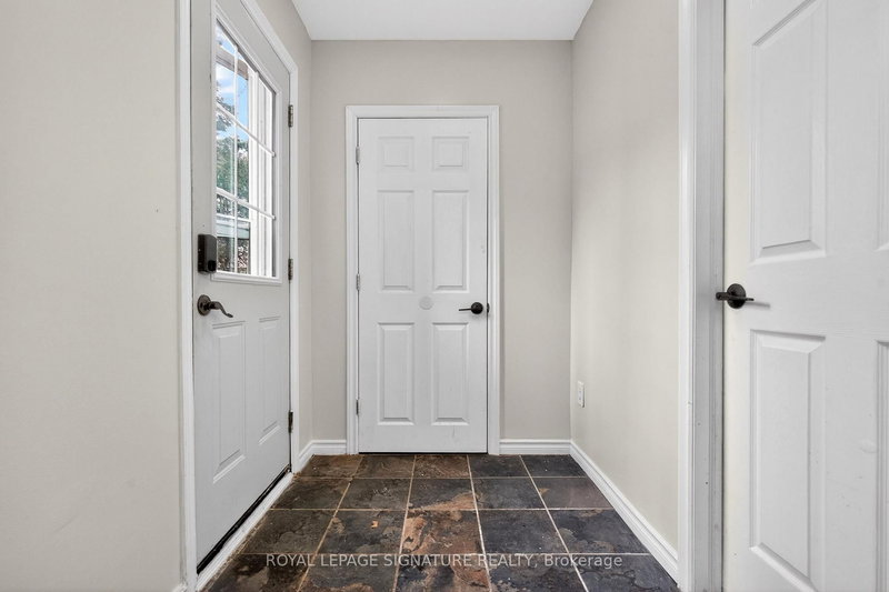 120 Maple St, Tay, L0L 2J0 | Image 2