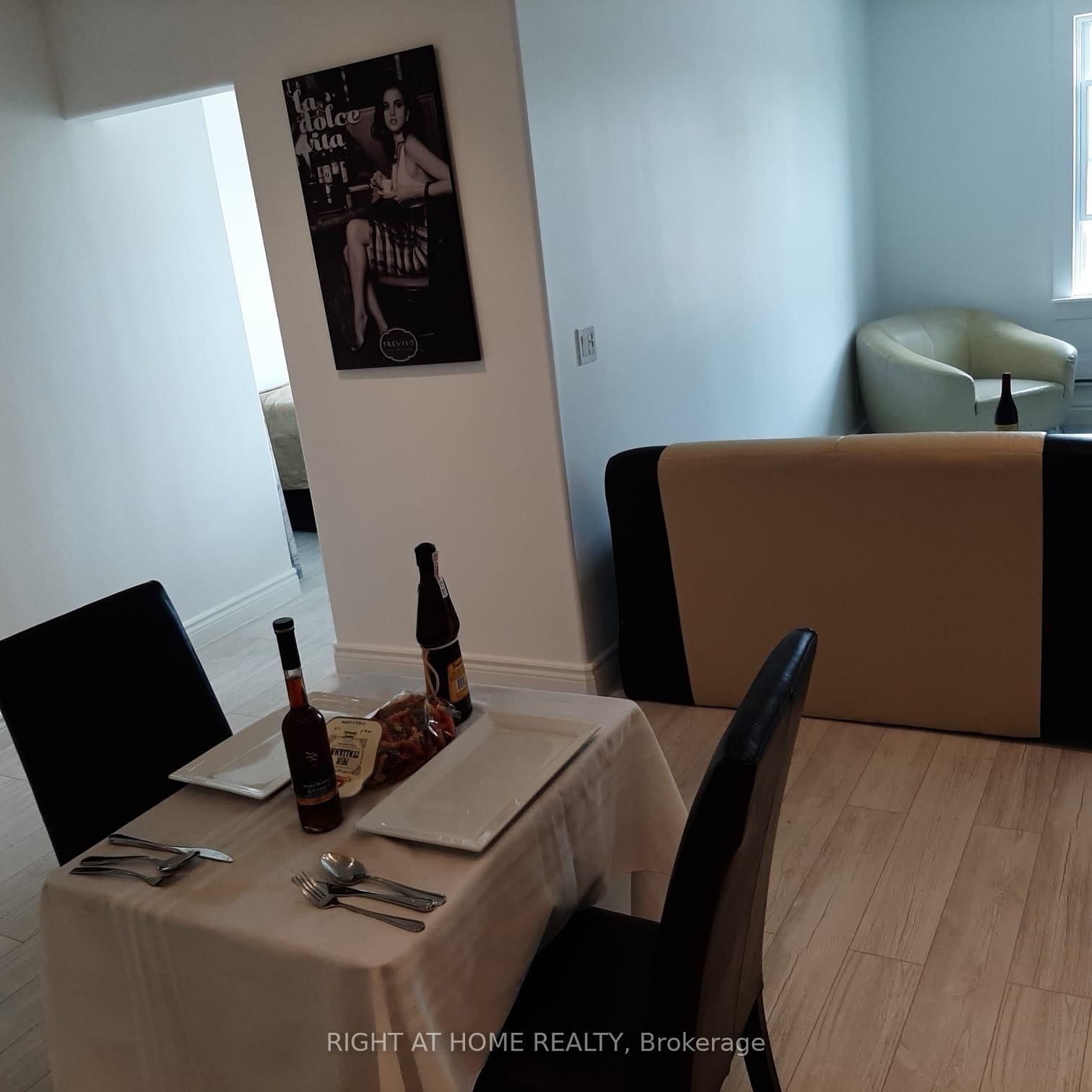 62 Dunlop Street W - Photo 15