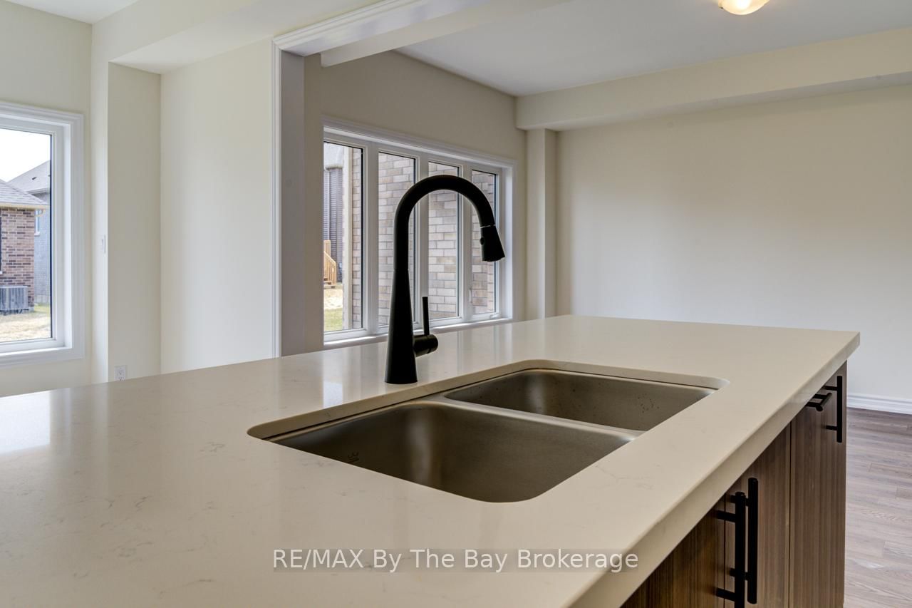 8 Federica Crescent - Photo 13