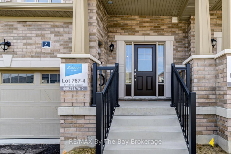 8 Federica Cres, Wasaga Beach, L9Z 0N6 | Image 3