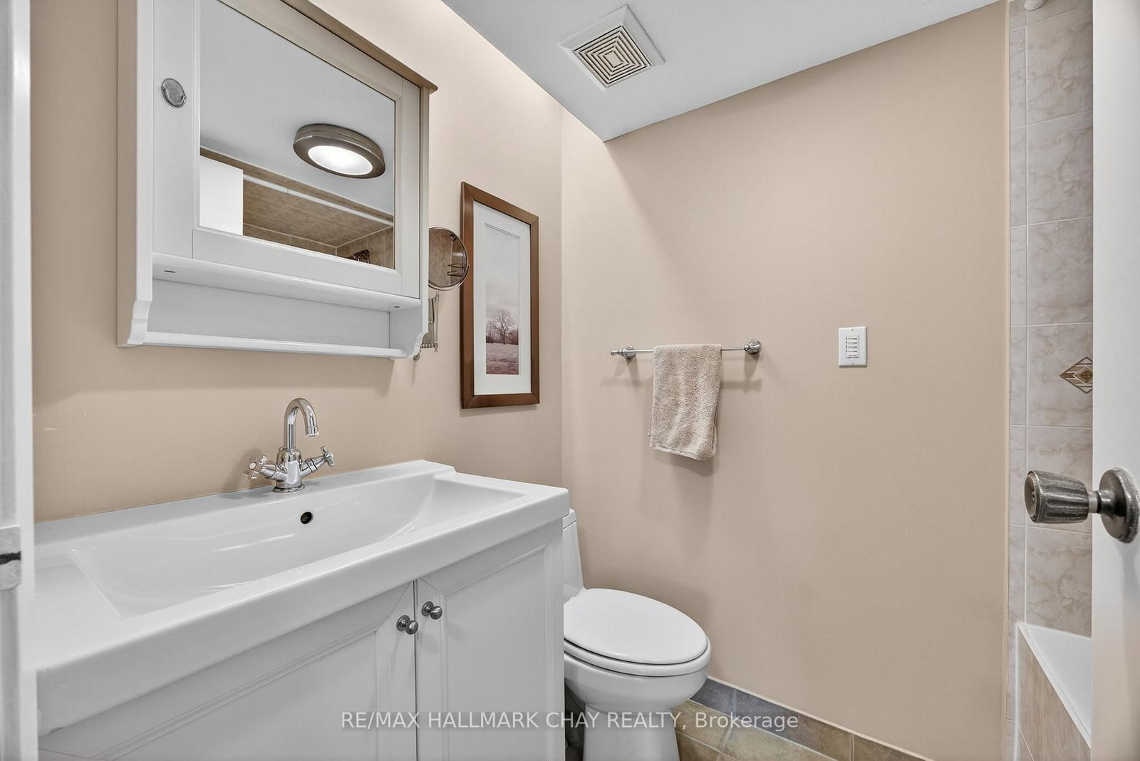 1102 Horseshoe Valley Road W, Unit 312 - Photo 21