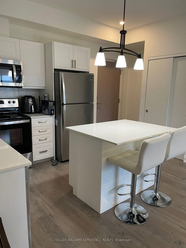 1111 - 58 Lakeside Terrace