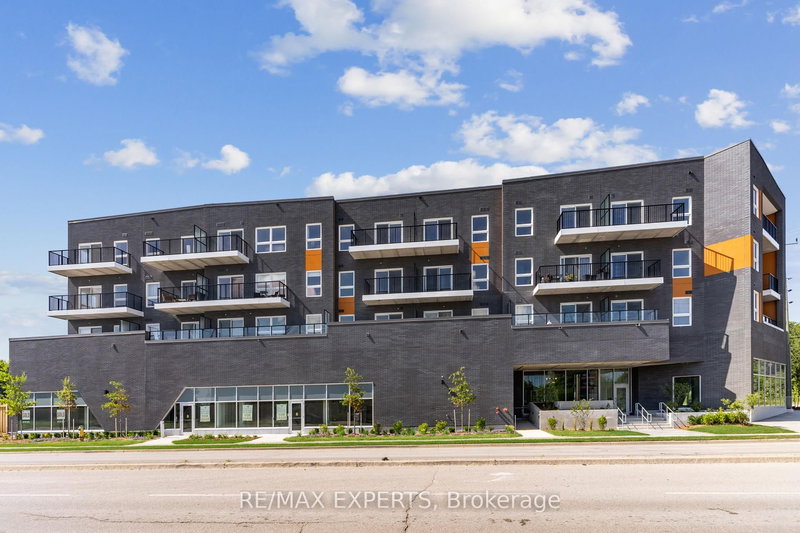 424 - 430 Essa Rd, Barrie, L4N 9C6 | Image 2