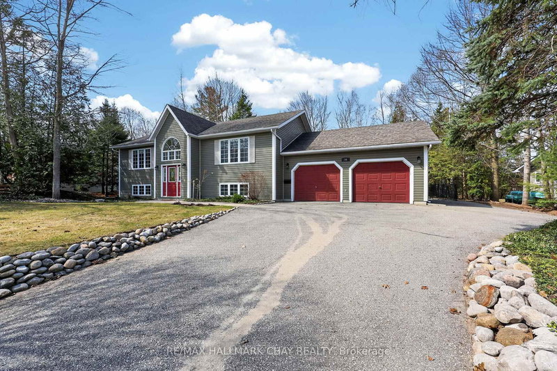 34 Rodrium Rd, Wasaga Beach, L9Z 1R5 | Image 3