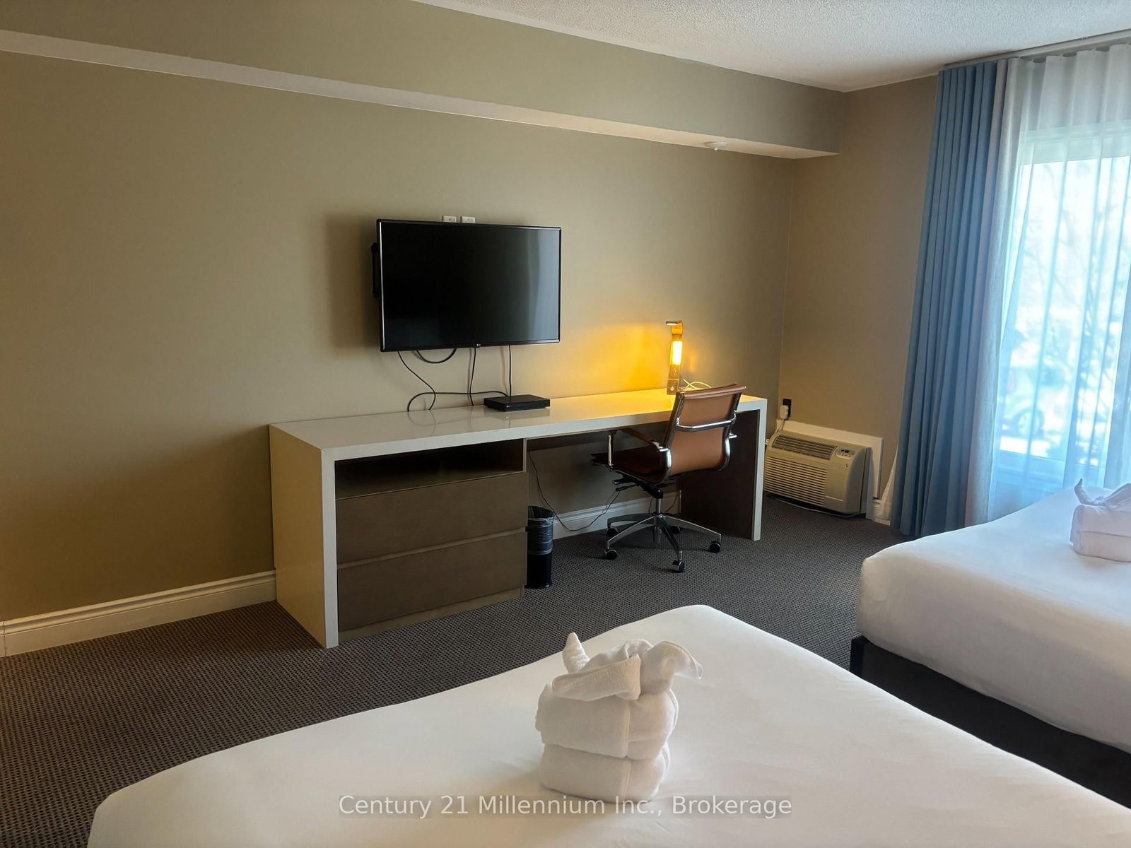 9 Harbour Street E • #2307 • Collingwood, ON photo 3