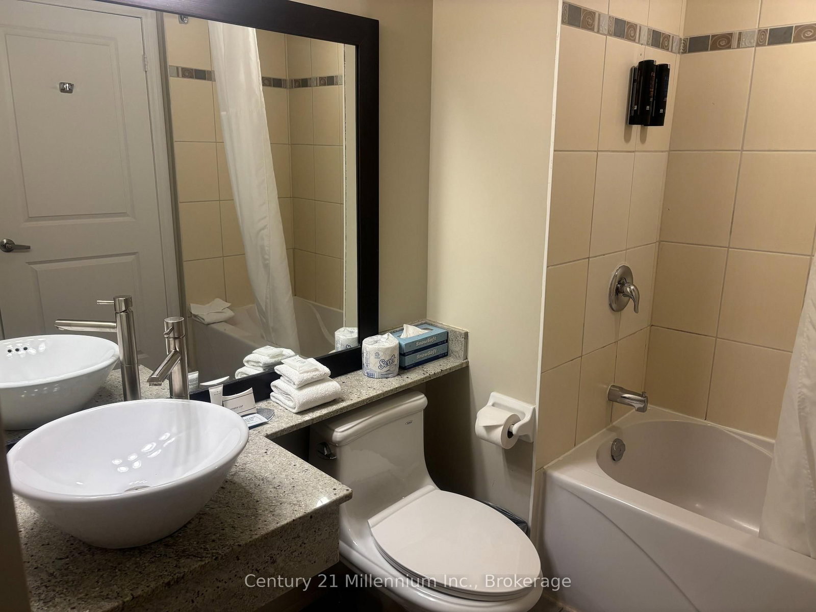 9 Harbour Street E • #2307 • Collingwood, ON photo 4