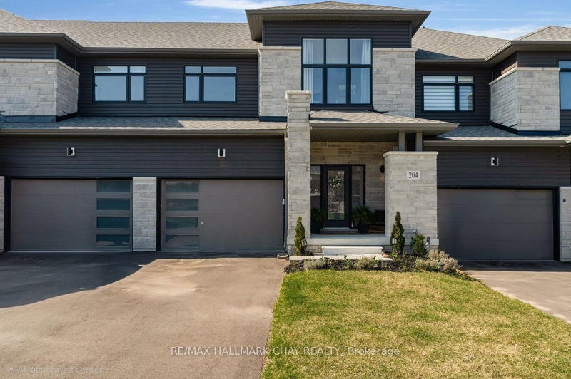 204 Rosanne Circ, Wasaga Beach, L9Z 0N3 | Image 2