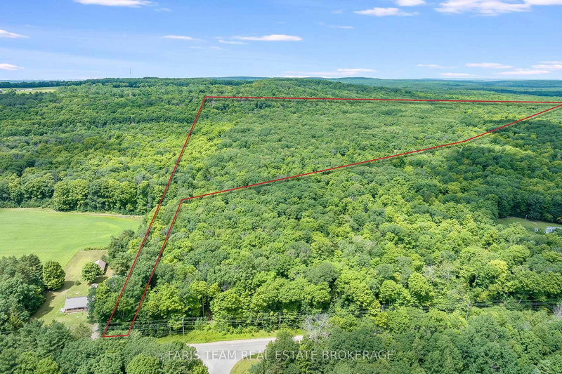 418 Concession 13 Rd E, Tiny, L9M 2H7 | Image 2