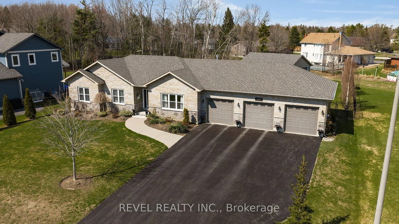 1962 Elana Dr, Severn, L3V 0C2 | Image 2