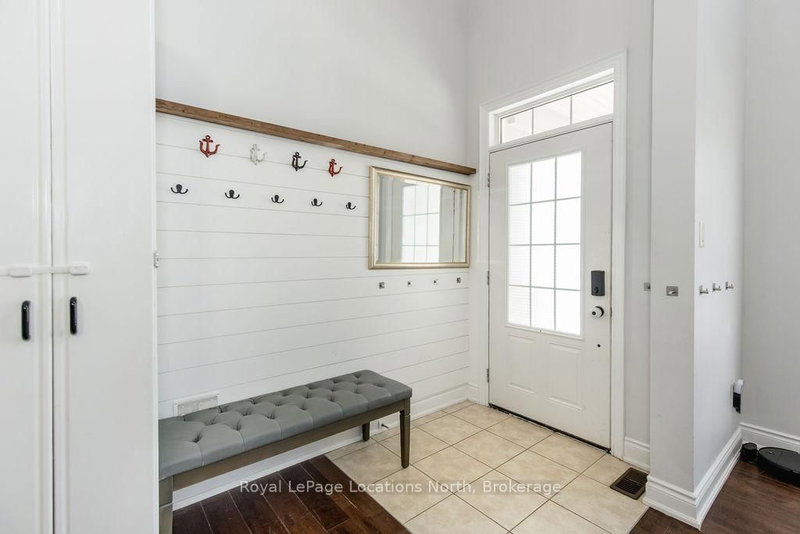 11 CHRISTY Dr, Wasaga Beach, L9Z 1S7 | Image 3