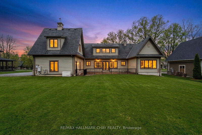 14 Georgian Grande Dr, Oro-Medonte, L0K 1E0 | Image 2