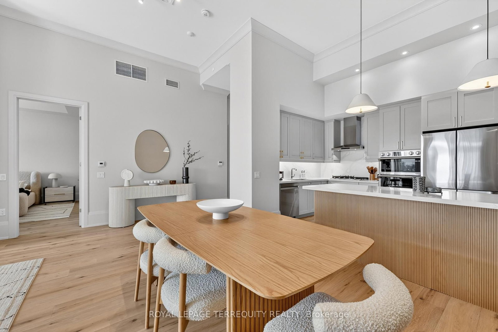 1 Hume Street, Unit PH 615 - Photo 11