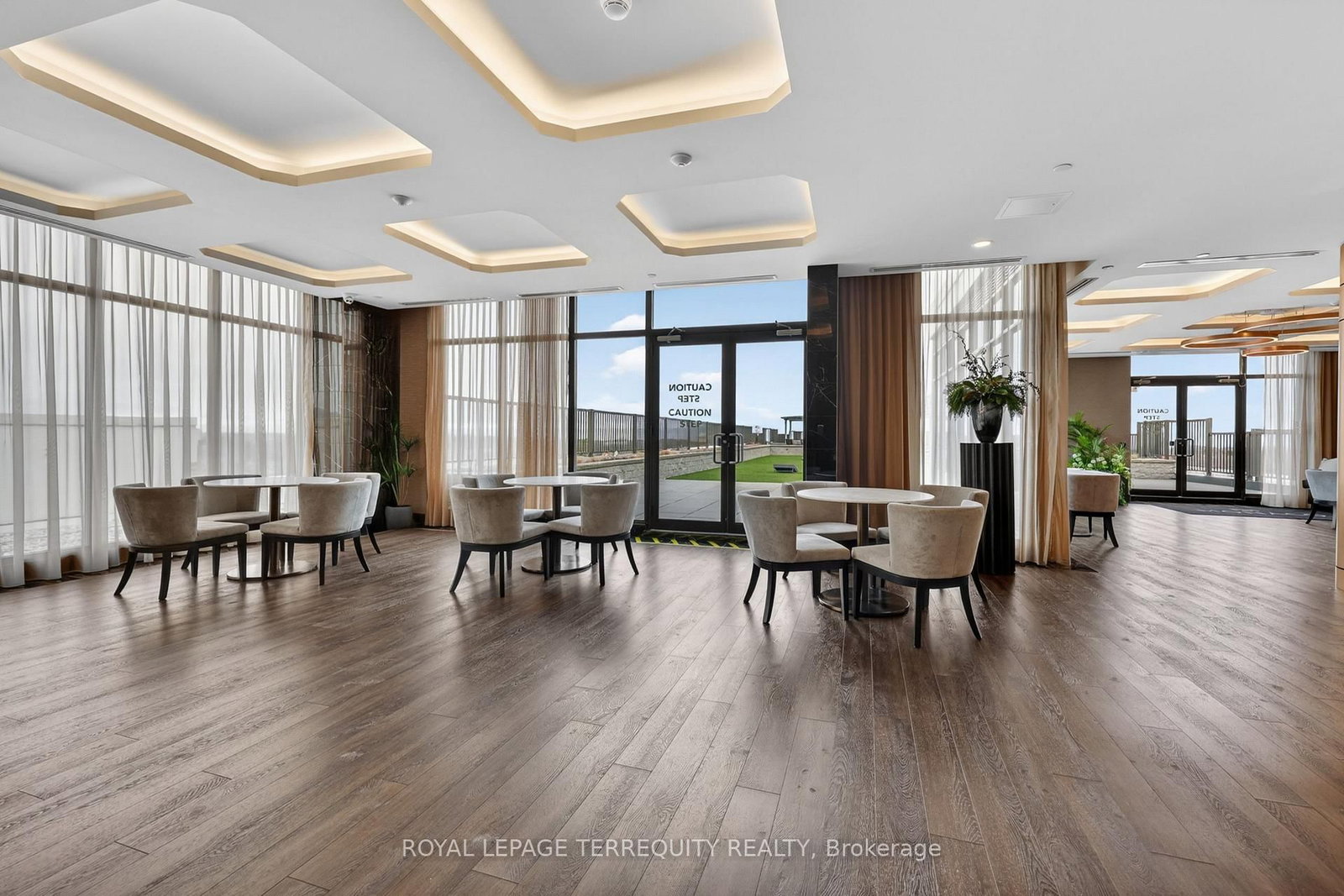 1 Hume Street, Unit PH 615 - Photo 42