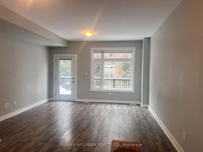 49 - 540 Essa Rd, Barrie, L9J 0H2 | Image 2