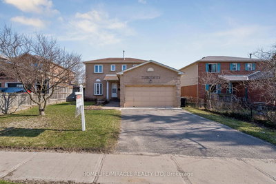 77 Livingstone St | Barrie | Image