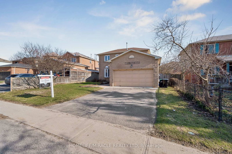 77 Livingstone St W, Barrie, L4N 7J1 | Image 2