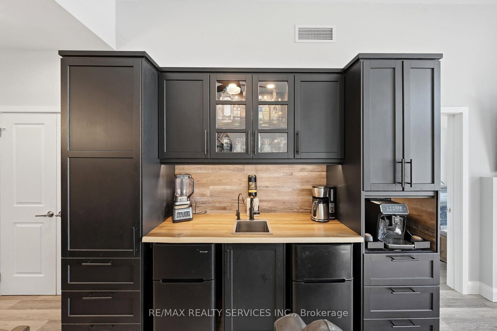 80 Horseshoe Boulevard, Unit 501 - Photo 10