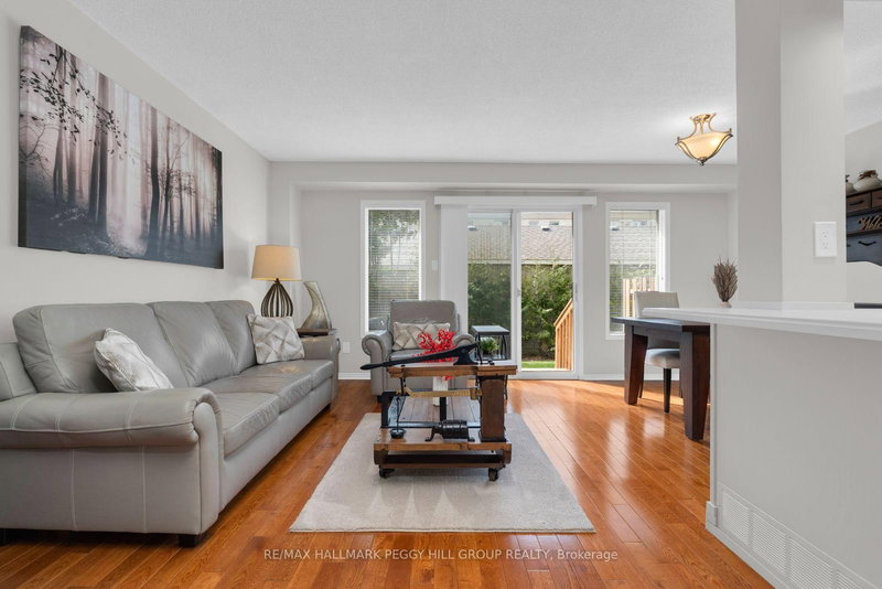 15 - 492 Laclie St, Orillia, L3V 7V2 | Image 3