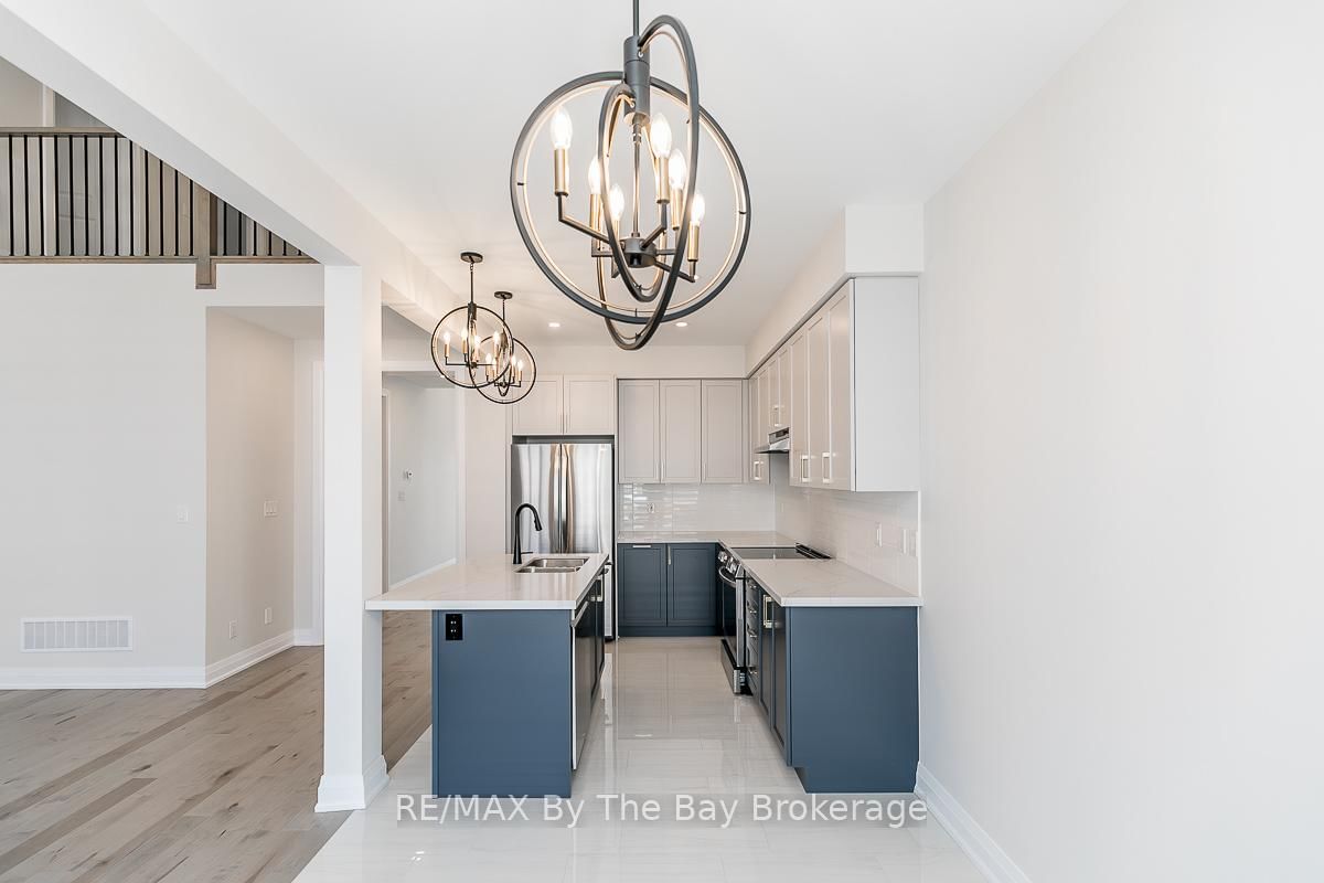 5 Rosanne Circle • Wasaga Beach, ON photo 16