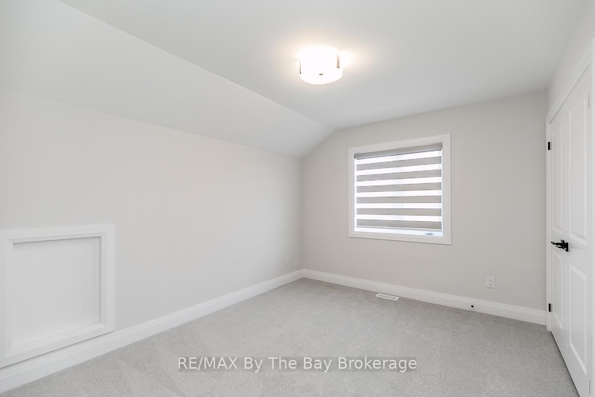 5 Rosanne Circle • Wasaga Beach, ON photo 33