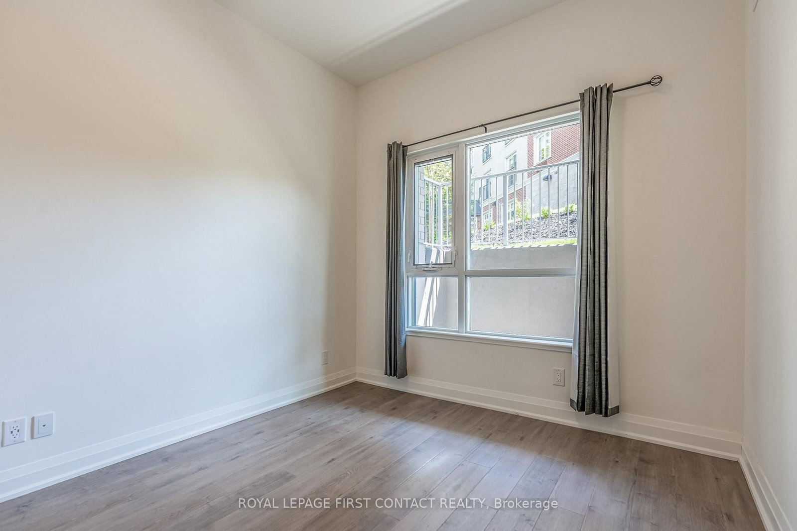 58 Lakeside Terrace, Unit 106 - Photo 10