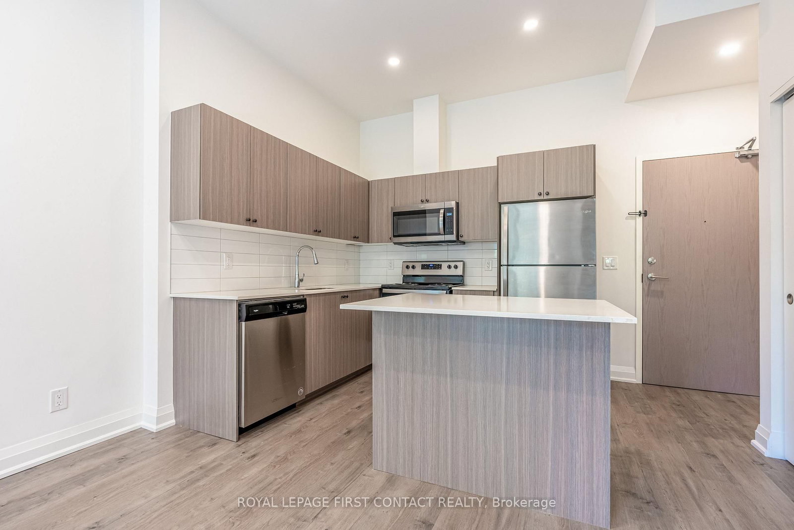 58 Lakeside Terrace, Unit 106 - Photo 6