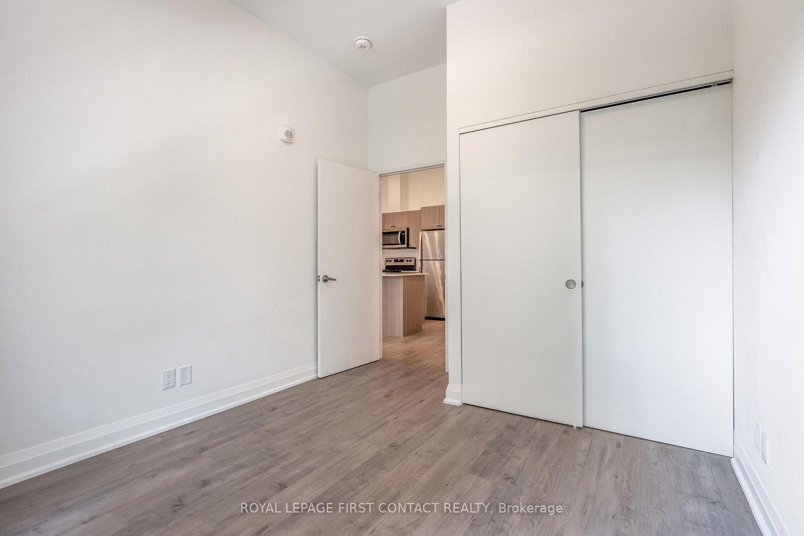 58 Lakeside Terrace, Unit 106 - Photo 9