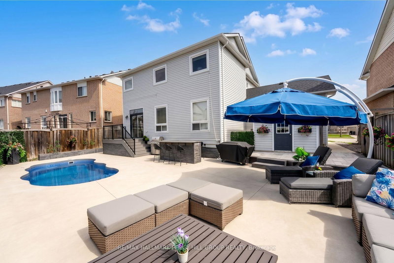 20 The Queensway, Barrie, L4M 7H6 | Image 2