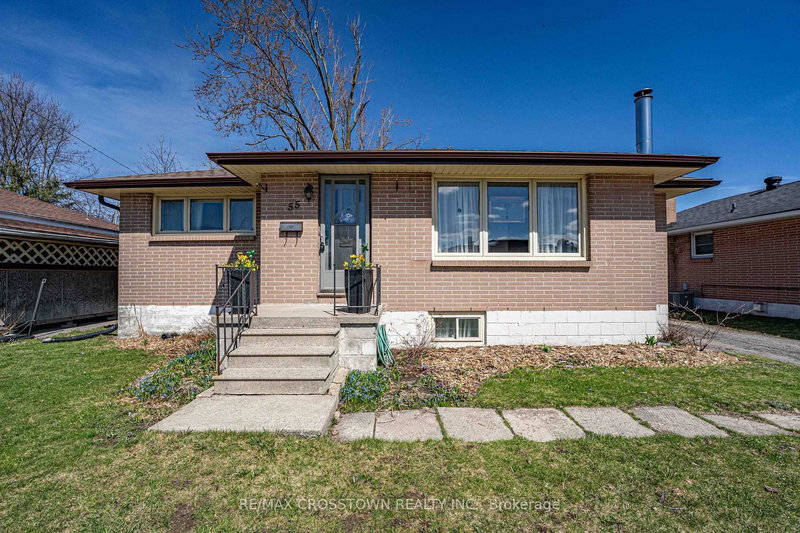 55 Davidson St, Barrie, L4M 3S1 | Image 2