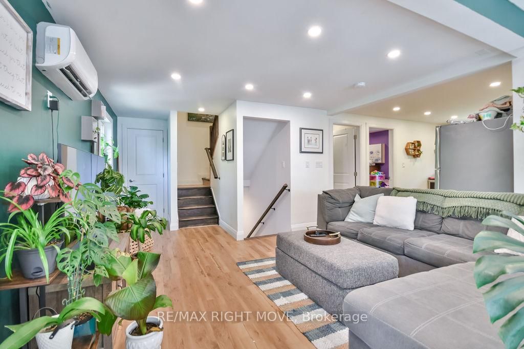 6896 Pentland Lane - Photo 8