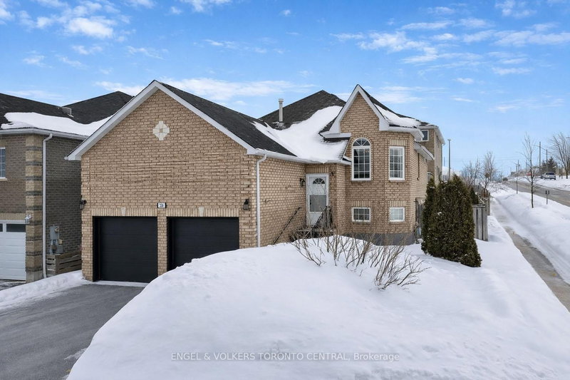 239 Country Lane, Barrie, L4N 0W2 | Image 3
