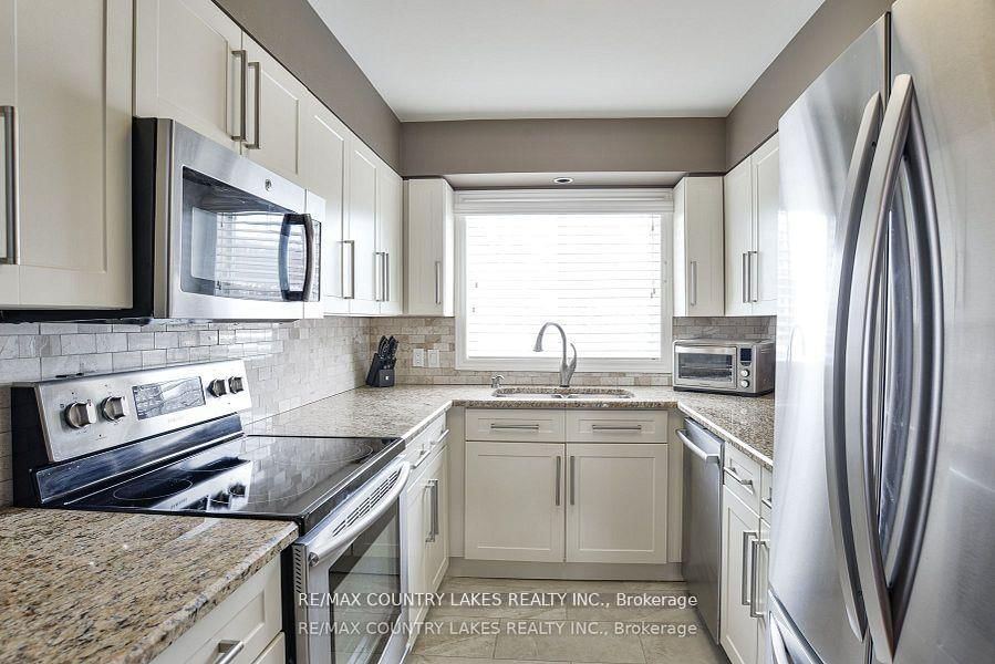 24 Laguna Parkway • #15 • Ramara, ON photo 8