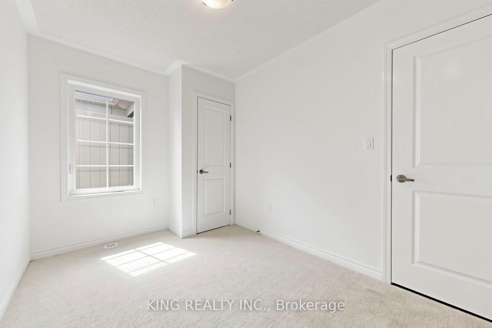 106 Yorkshire Street - Photo 15