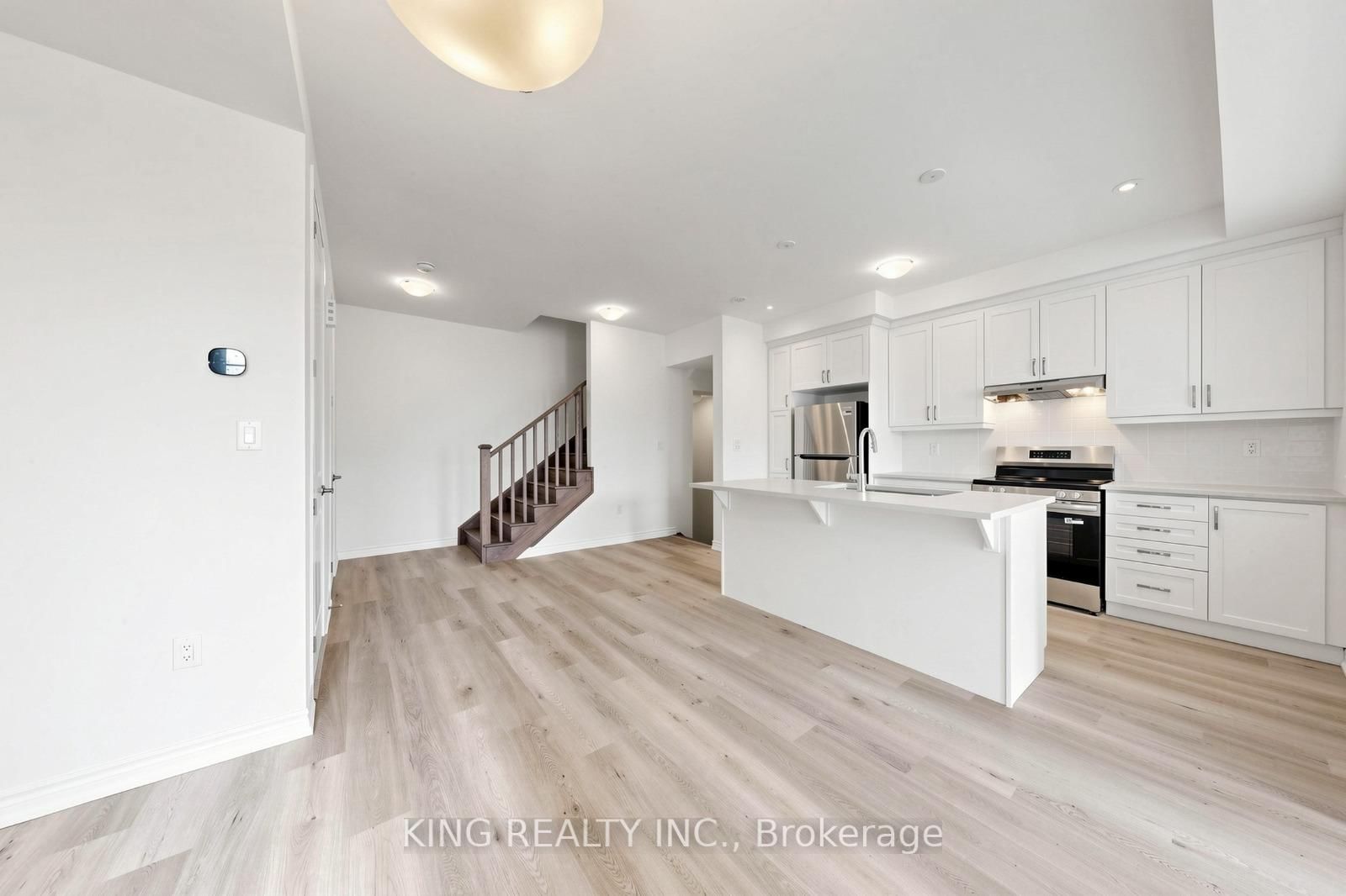 106 Yorkshire Street - Photo 8